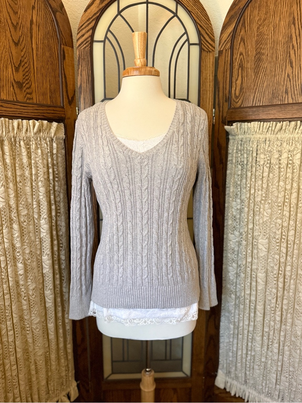 Light Gray Cable Knit V-Neck Women's Sweater